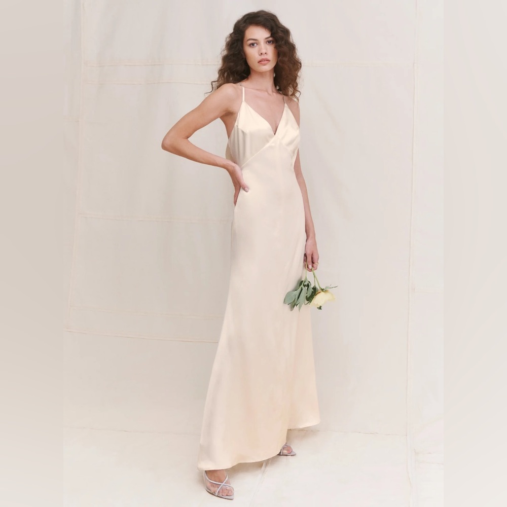 NWT Reformation sky dress in silk ivory